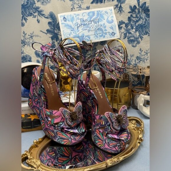 🆕 KURT GEIGER LONDON 🧿 NWOB Butterfly Wedge Heel with Ties, Sz 37 US 7 - Picture 3 of 15